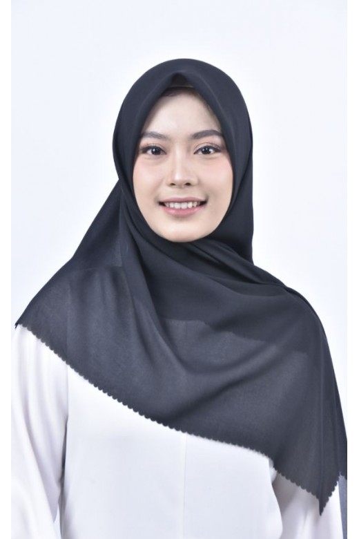 Hijab Segi 4 Double Haikon Lasercut Black